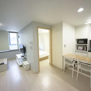 The Business Hotel